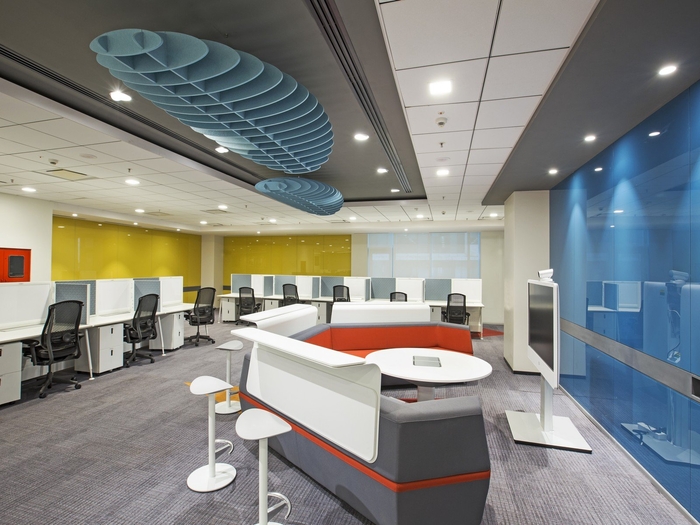 IT公司辦公室裝修設計,辦公室裝修設計,廣州裝修設計公司,創(chuàng)意辦公室裝修.jpg