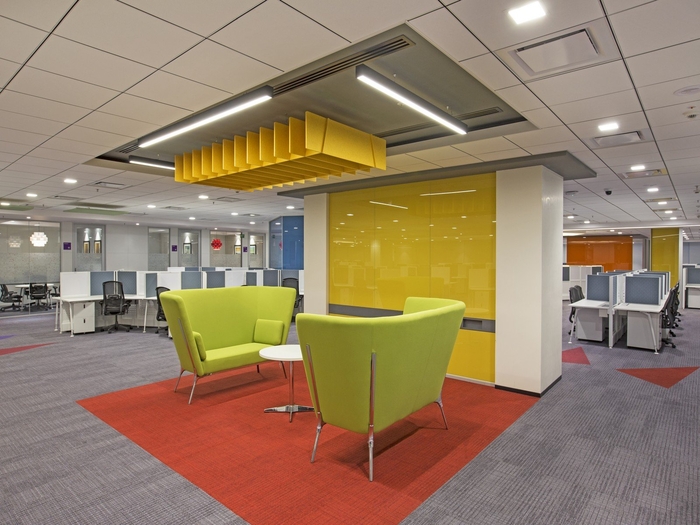 IT公司辦公室裝修設計,辦公室裝修設計,廣州裝修設計公司,創(chuàng)意辦公室裝修.jpg